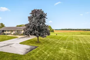 7853 E Wildwood Rd, Stillman Valley, IL 61084 - Photo 61