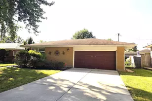 3415 Corbridge Ln, Rockford, IL 61107 - Photo 3