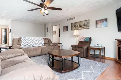 11108 Jasmine Drive, Roscoe, IL 61073 - Photo 5