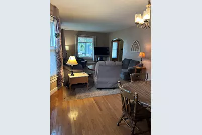 203 E Jefferson Street, Freeport, IL 61032 - Photo 15