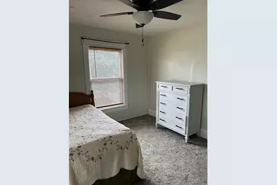 203 E Jefferson Street, Freeport, IL 61032 - Photo 29