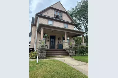 203 E Jefferson Street, Freeport, IL 61032 - Photo 1