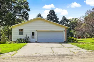 407 North Ave, Warren, IL 61087 - Photo 29