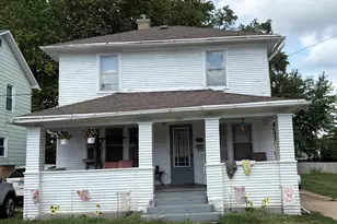 512 Avon St, Freeport, IL 61032 - Photo 1