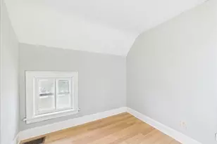 109 Webster Ave, Rockford, IL 61102 - Photo 13