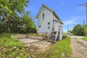 109 Webster Ave, Rockford, IL 61102 - Photo 19