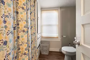 1247 S Chicago Ave, Freeport, IL 61032 - Photo 9