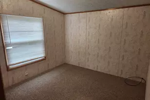 411 Spruce Dr, Belvidere, IL 61008 - Photo 9
