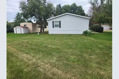 411 Spruce Drive, Belvidere, IL 61008 - Photo 3