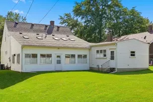 405 E 3rd St, Rock Falls, IL 61071 - Photo 3