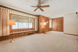 405 E 3rd St, Rock Falls, IL 61071 - Photo 5