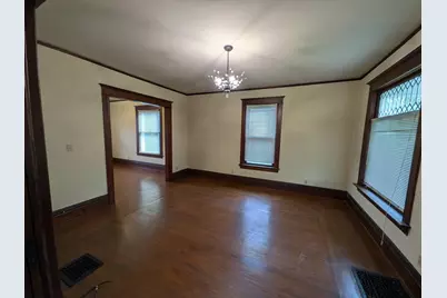 208 N Commercial Street, Baileyville, IL 61007 - Photo 7