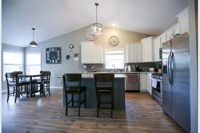 1721 W River Street, Dixon, IL 61021 - Photo 21