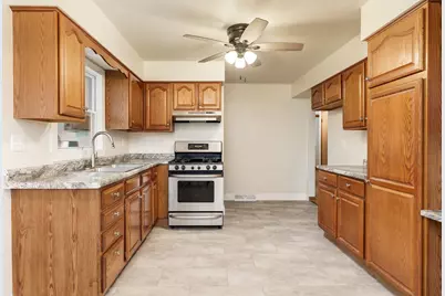 2411 Barton Boulevard, Rockford, IL 61103 - Photo 15