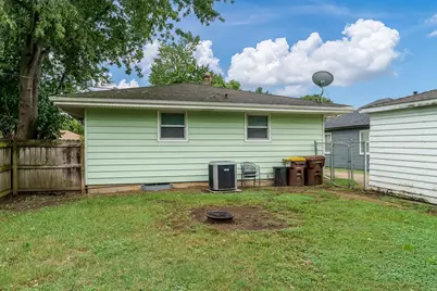 2411 Barton Boulevard, Rockford, IL 61103 - Photo 37