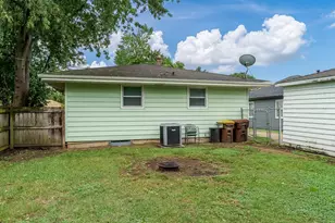 2411 Barton Blvd, Rockford, IL 61103 - Photo 37