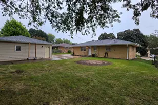 2905 Concordia Dr, Rockford, IL 61109 - Photo 5