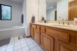 3810 Foxborough Ln, Rockford, IL 61114 - Photo 23