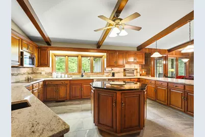 7380 Kinnikinnick Drive, Roscoe, IL 61073 - Photo 11