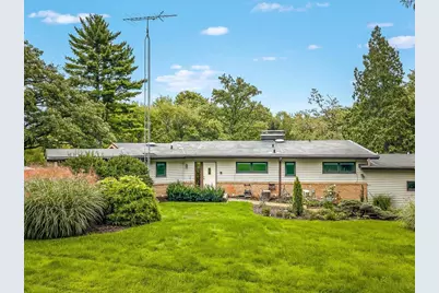 7380 Kinnikinnick Drive, Roscoe, IL 61073 - Photo 3