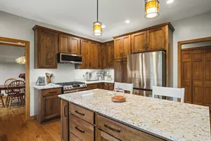 5323 Regents Park Rd, Rockford, IL 61107 - Photo 13