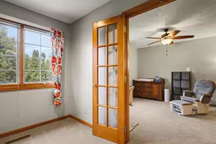 5323 Regents Park Rd, Rockford, IL 61107 - Photo 47