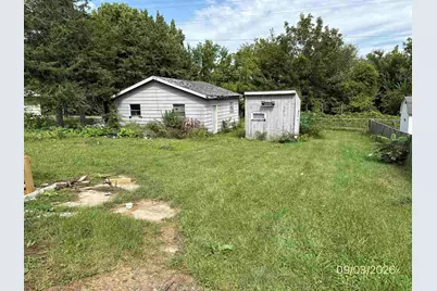 620 W Ringold Street, Freeport, IL 61032 - Photo 21