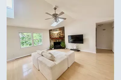 134 NE Valhalla Drive, Poplar Grove, IL 61065 - Photo 5