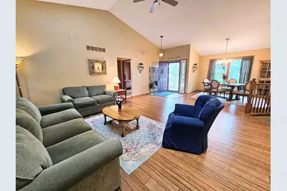 2031 Meyers Street, Belvidere, IL 61008 - Photo 7