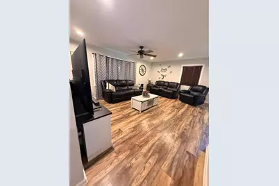 5349 Lawrence Drive, Kirkland, IL 60146 - Photo 13