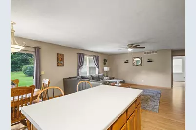 101 SW Gables Drive, Poplar Grove, IL 61065 - Photo 11