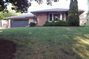 2319 Delcy Dr, Rockford, IL 61107 - Photo 1