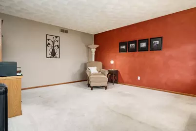 651 Ashleigh Lane, Roscoe, IL 61073 - Photo 7