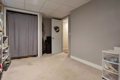 651 Ashleigh Lane, Roscoe, IL 61073 - Photo 43