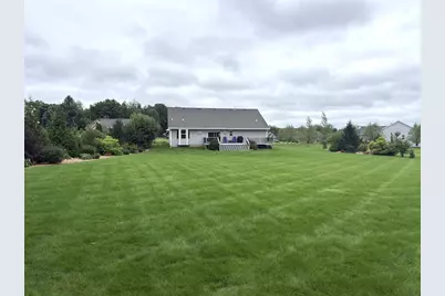 10175 Creek Ridge Trail, Belvidere, IL 61008 - Photo 35