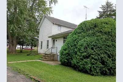 2628 W Florence, Freeport, IL 61032 - Photo 3