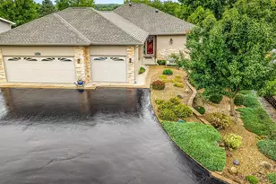 942 Lake Summerset Dr, Lake Summerset, IL 61019 - Photo 1