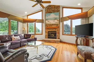 942 Lake Summerset Dr, Lake Summerset, IL 61019 - Photo 11