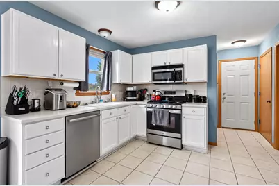 3846 Biltmore Chase, Rockford, IL 61109 - Photo 9