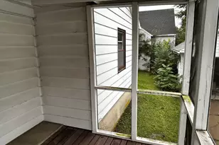 836 W Empire St, Freeport, IL 61032 - Photo 13