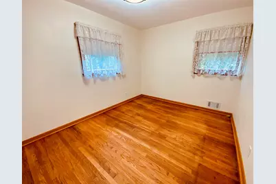 1824 Crestwood Avenue, Rockford, IL 61103 - Photo 9