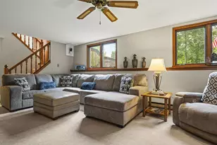548 Baintree Rd, Lake Summerset, IL 61019 - Photo 31