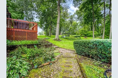 548 Baintree Road, Lake Summerset, IL 61019 - Photo 13