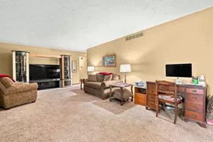 3351 Conover Dr, Rockford, IL 61114 - Photo 7