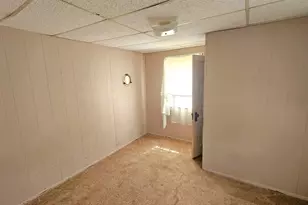 2212 Cumberland St, Rockford, IL 61103 - Photo 9