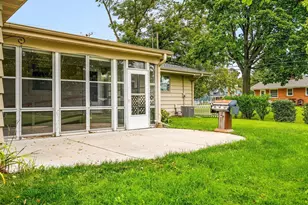 611 E 6th St, Belvidere, IL 61008 - Photo 47