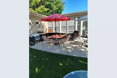 611 E 6th Street, Belvidere, IL 61008 - Photo 41