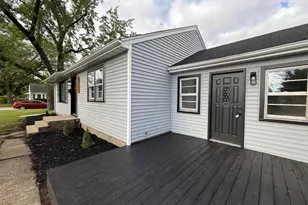 5502 Hollis Ave, Loves Park, IL 61111 - Photo 3