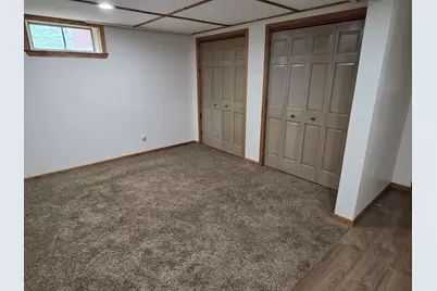 1233 W Logan, Freeport, IL 61032 - Photo 21