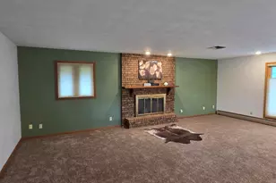1233 W Logan, Freeport, IL 61032 - Photo 13